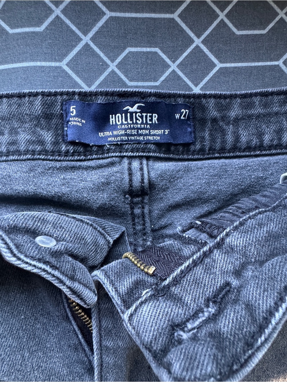 Women's Hollister Black Denim Shorts - Picture 4 of 5